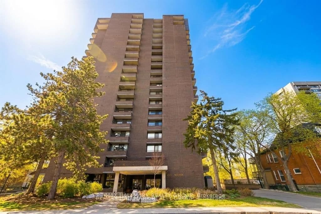 2003 - 71 Somerset Street, Ottawa, ON