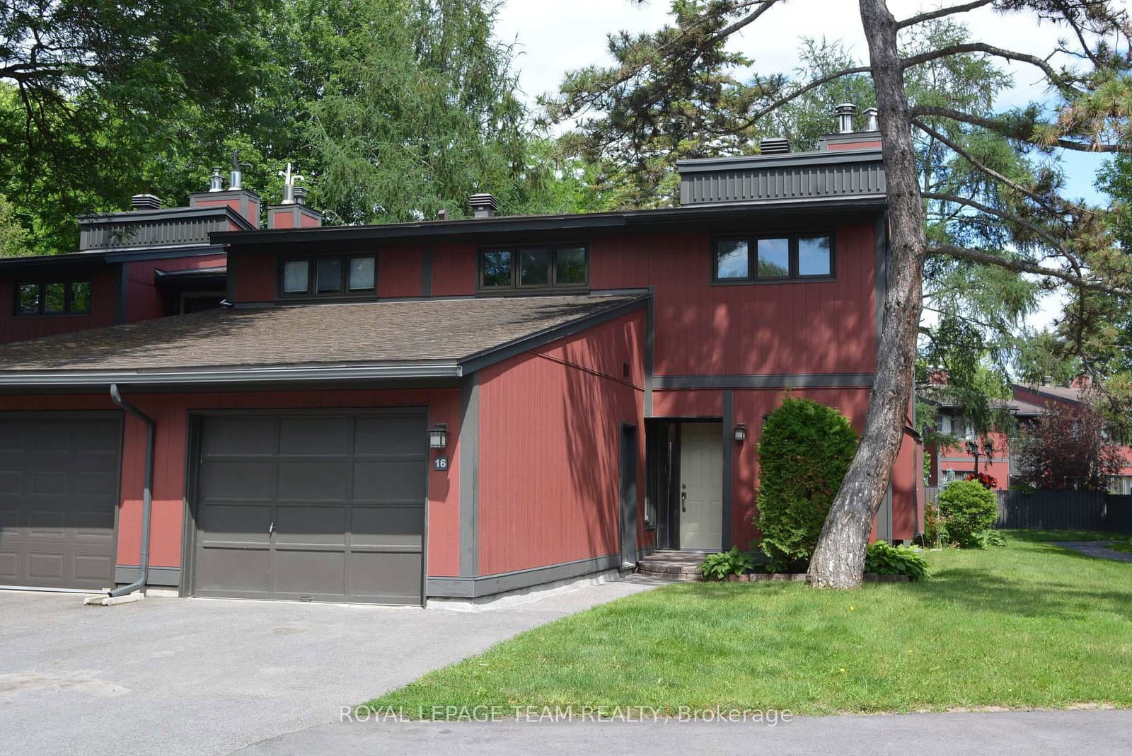 16 - 280 Mcclellan Road, Ottawa, ON