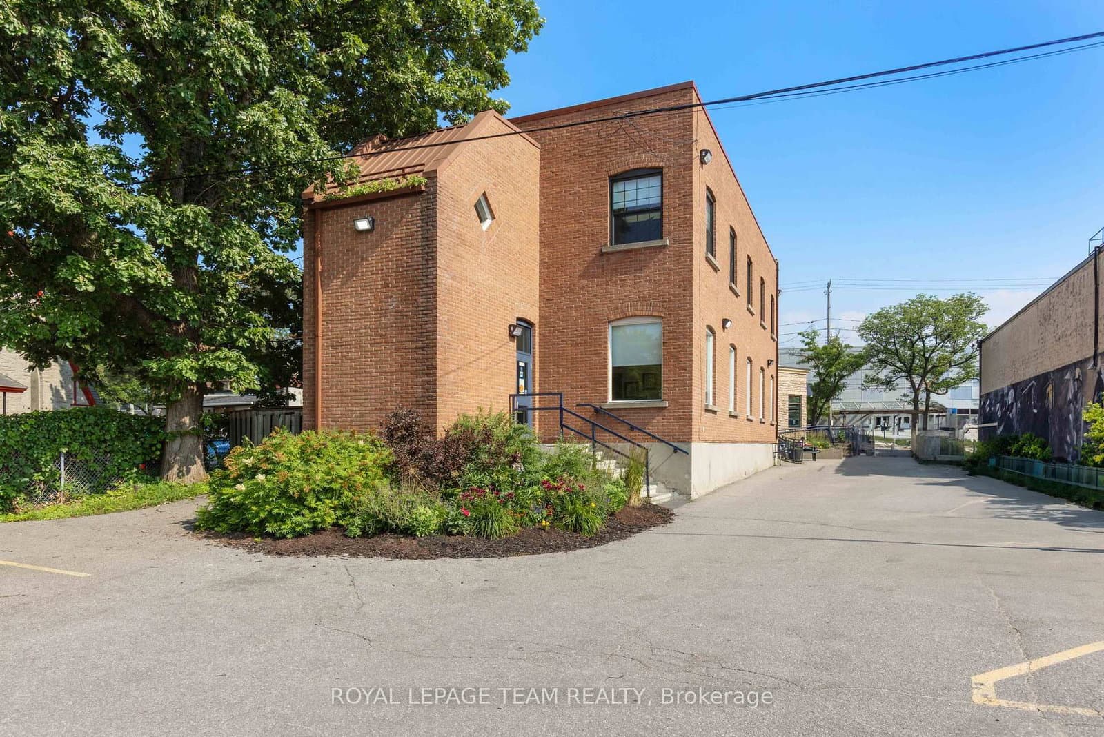 365 Richmond Road, Ottawa, ON — photo 3