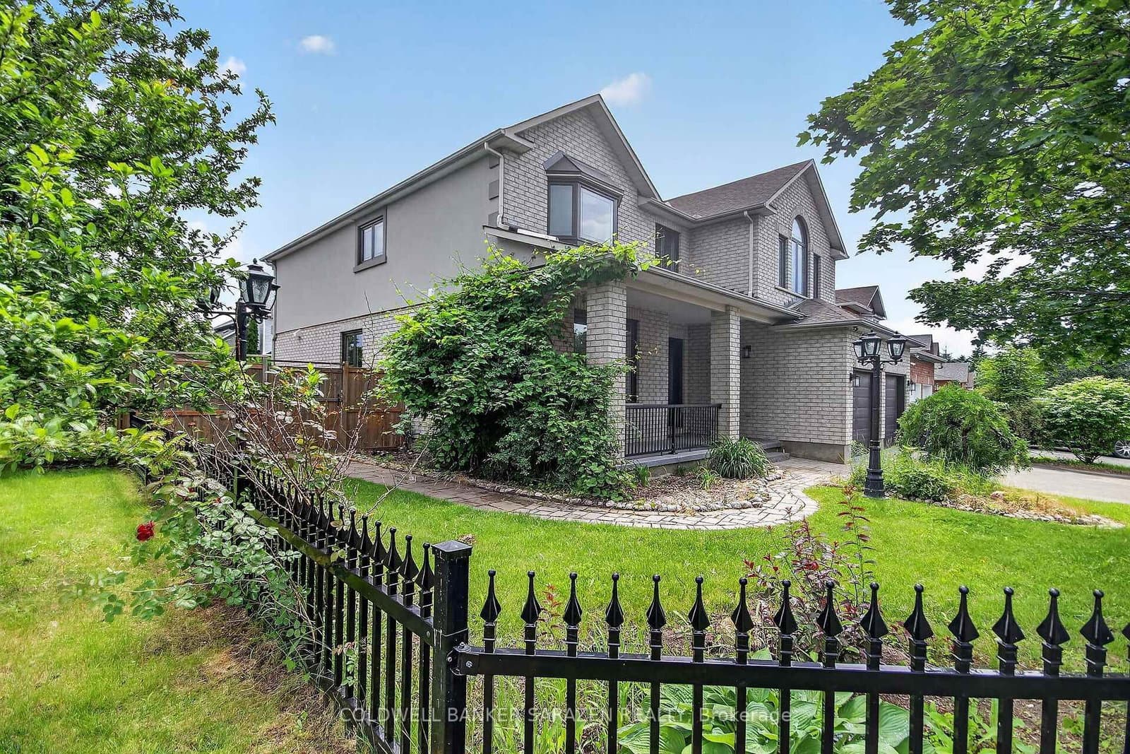31 Fanterra Way, Ottawa, ON — photo 2