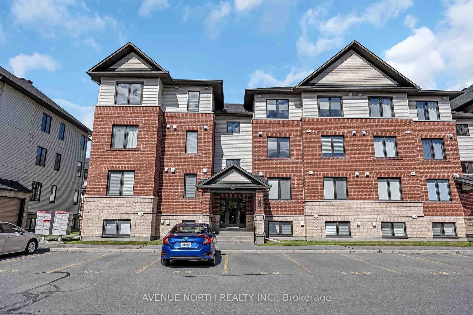 7 - 135 Bluestone Private, Ottawa, ON