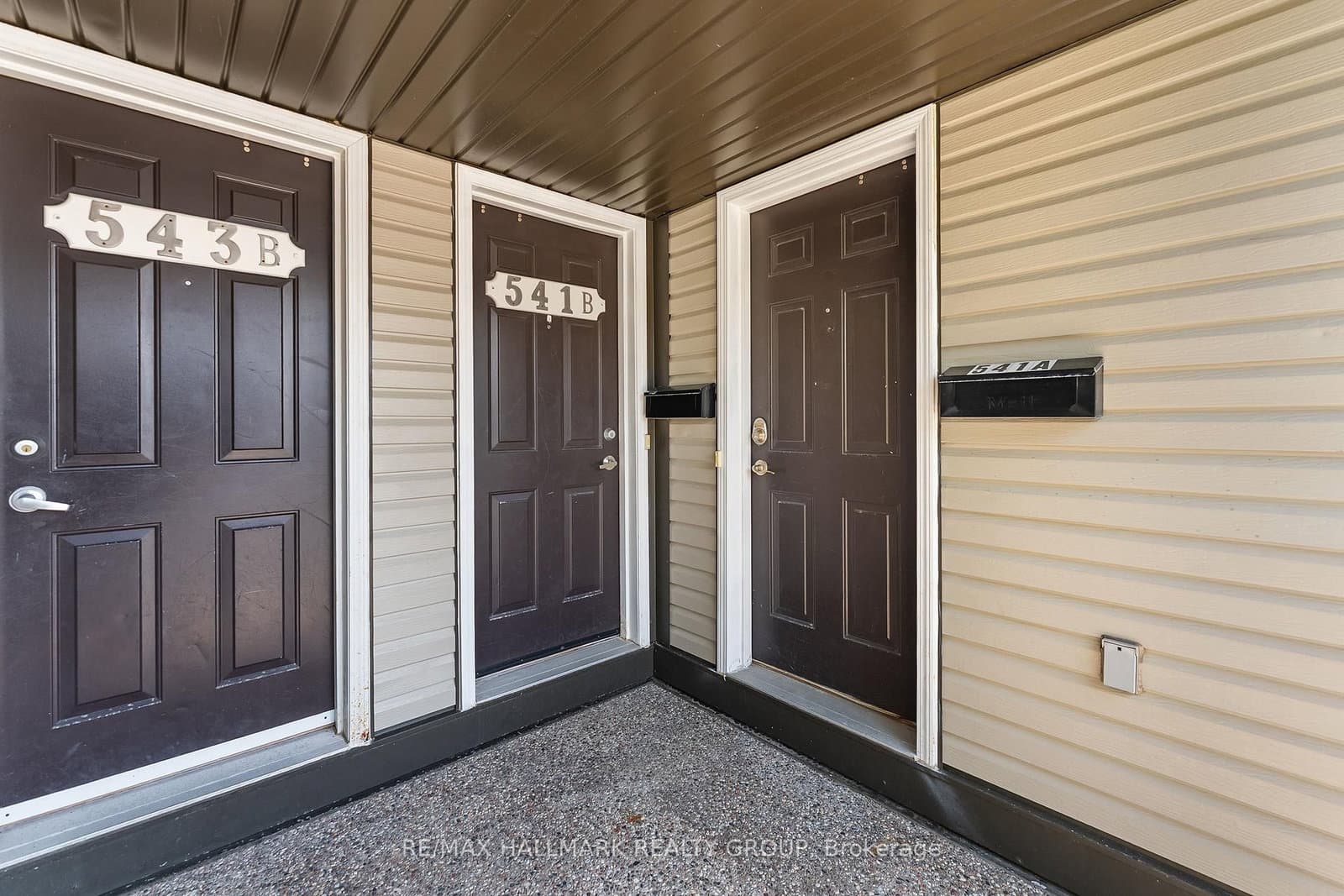 1 - 541 Chapman Mills Drive, Ottawa, ON — photo 3