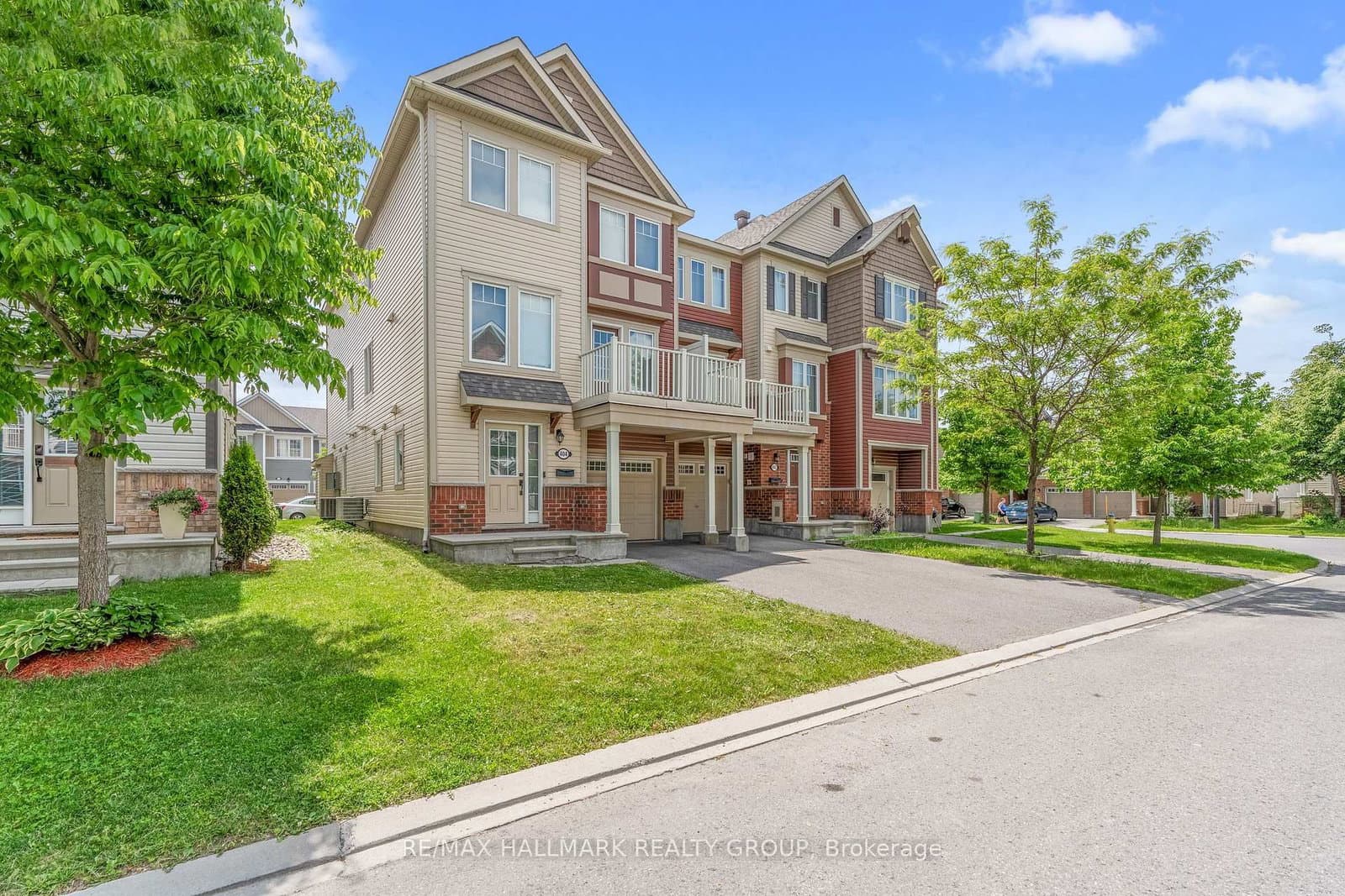 404 Rosingdale Street, Ottawa, ON — photo 2