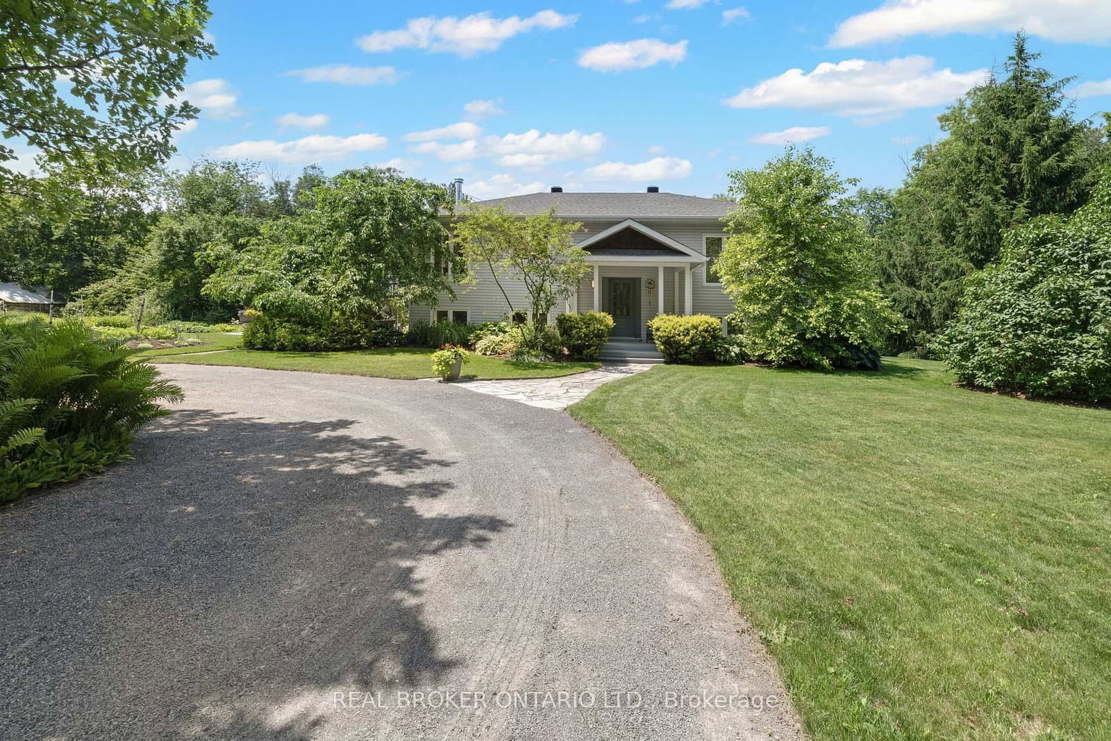 6550 Rideau Valley Drive, Manotick, ON