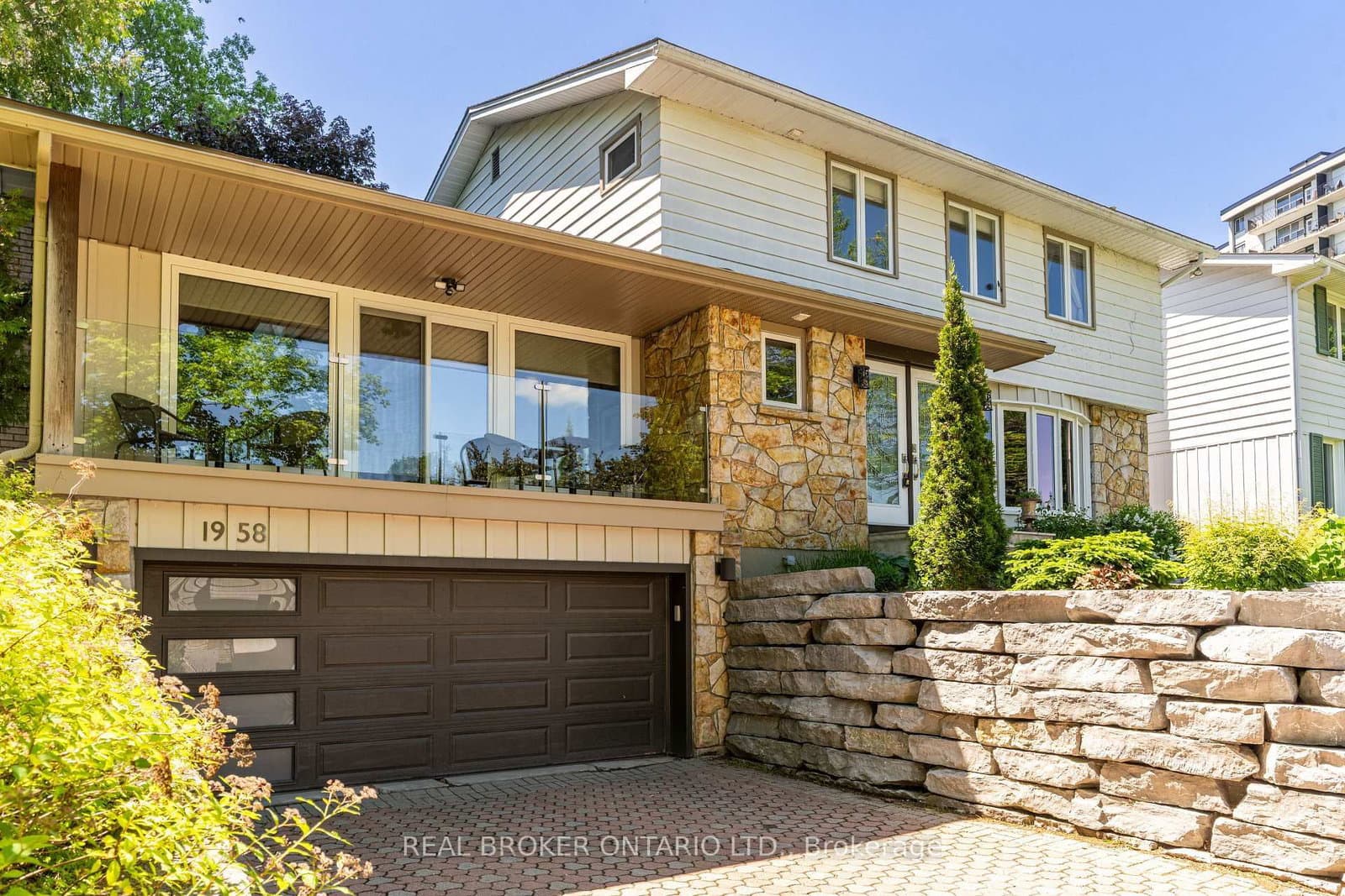 1958 Neepawa Avenue, Ottawa, ON — photo 3