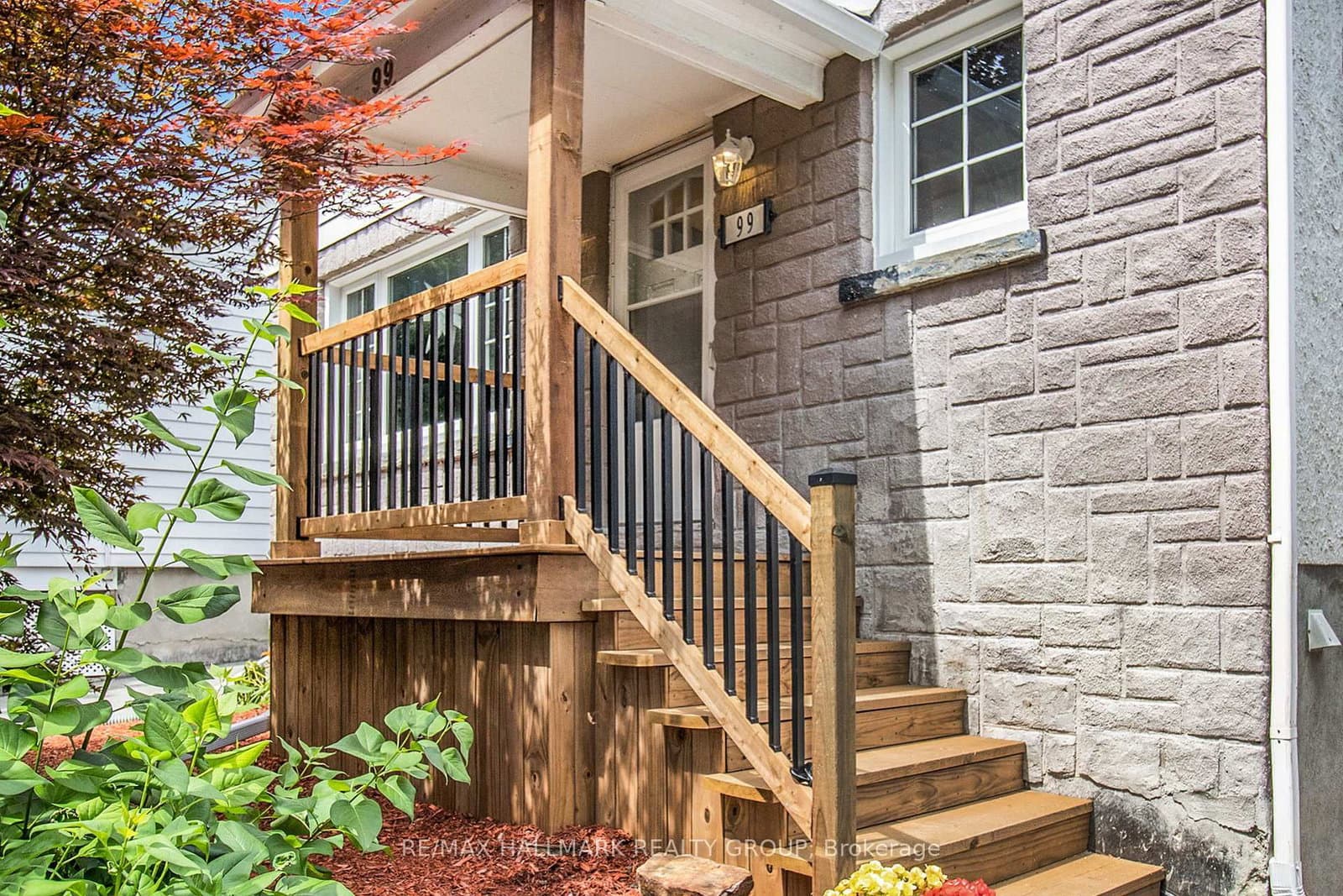 99 Dagmar Avenue, Ottawa, ON — photo 2