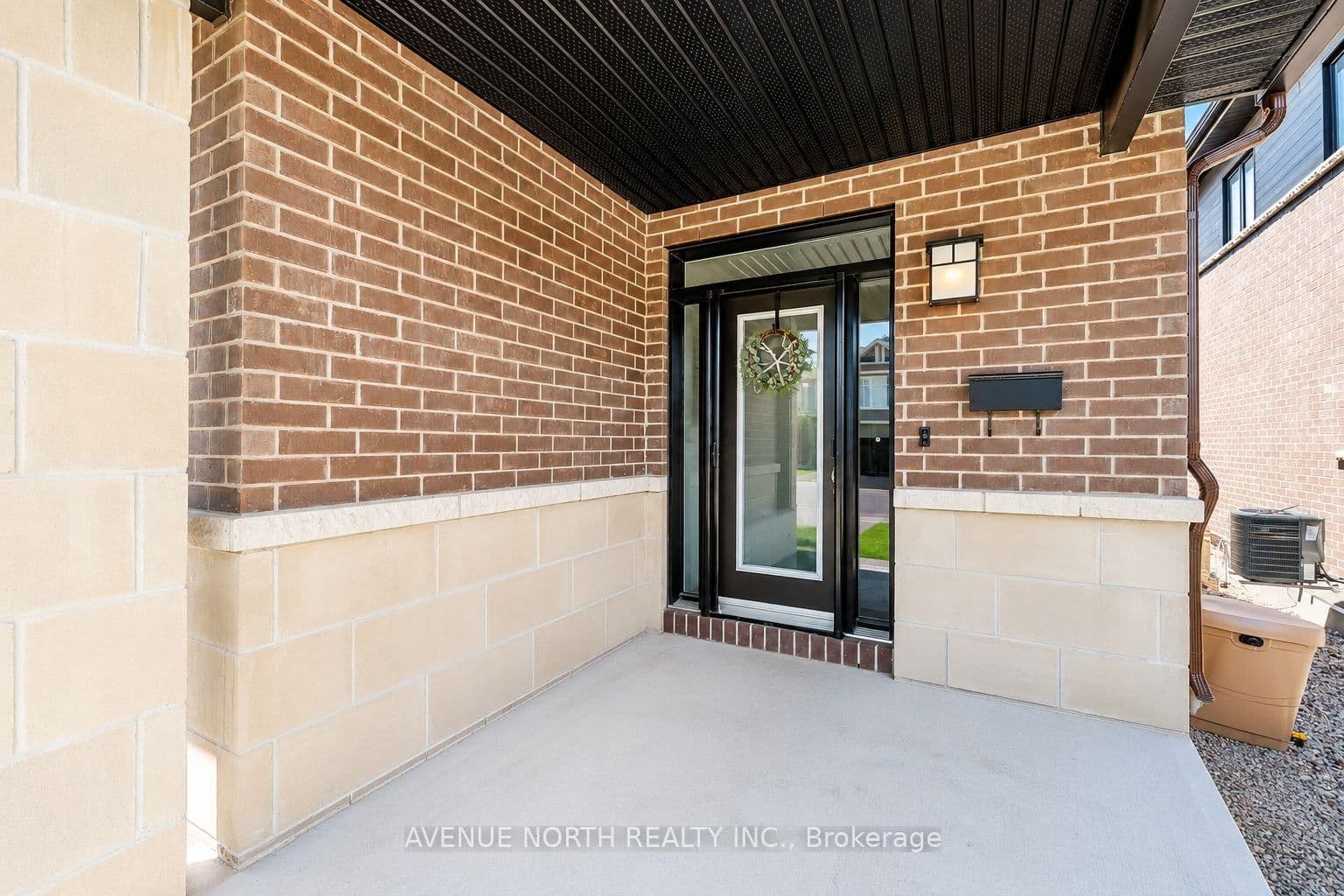 323 Lysander Place, Ottawa, ON — photo 2
