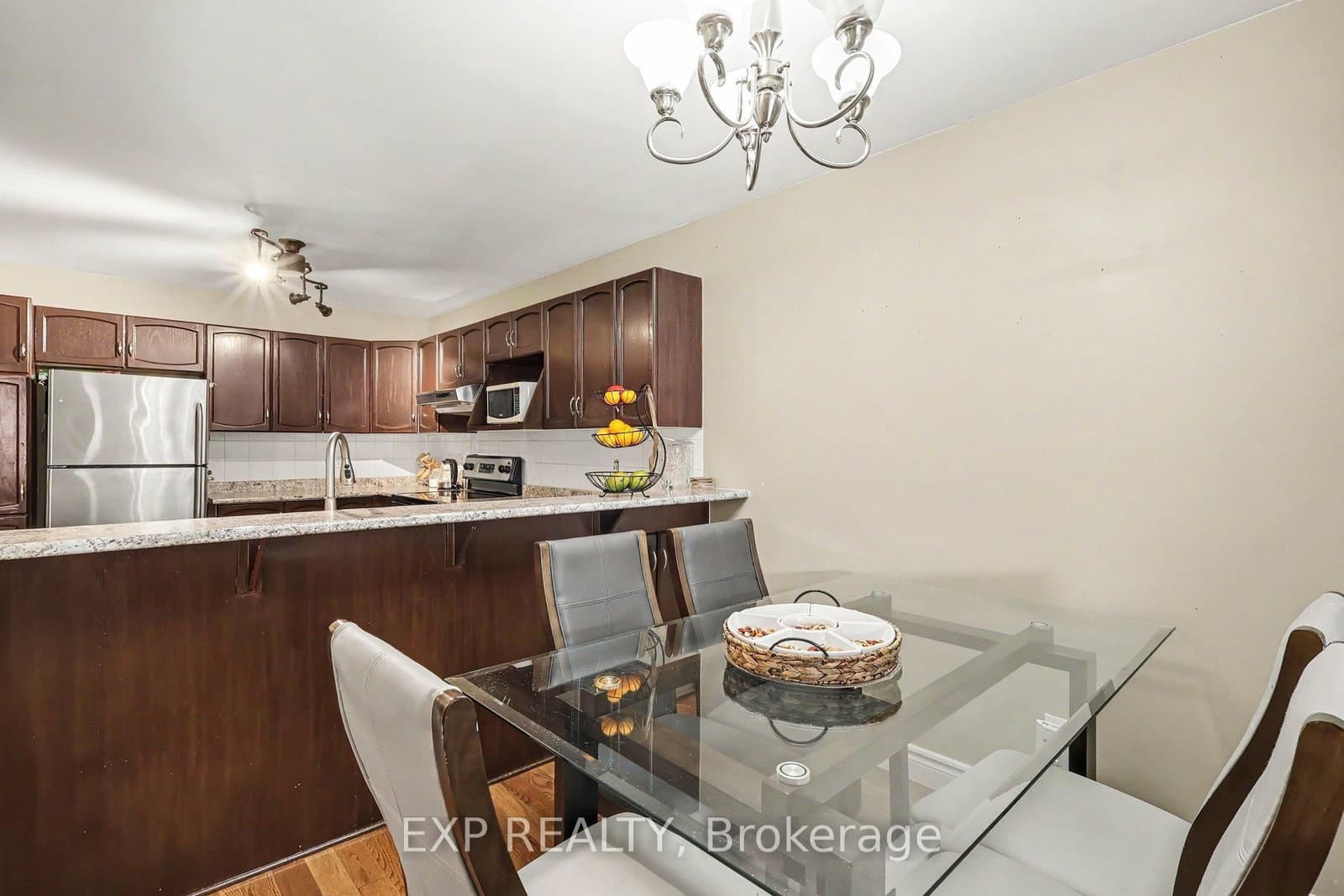 86 Scarlet Court, Ottawa, ON — photo 6