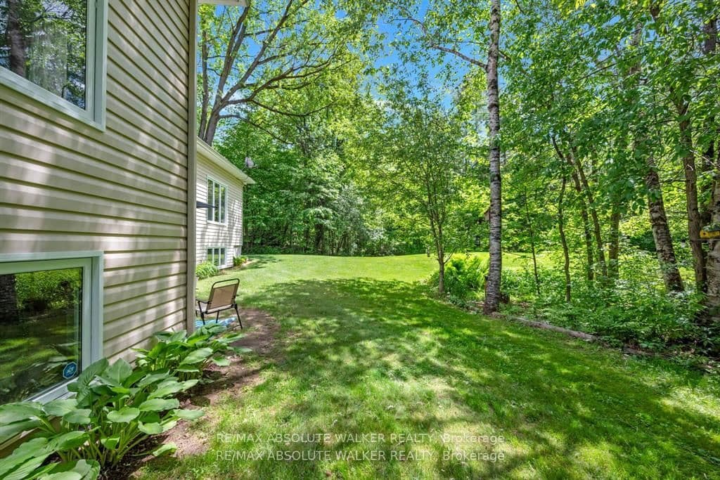114 Hardwood Drive, Ottawa, ON — photo 40