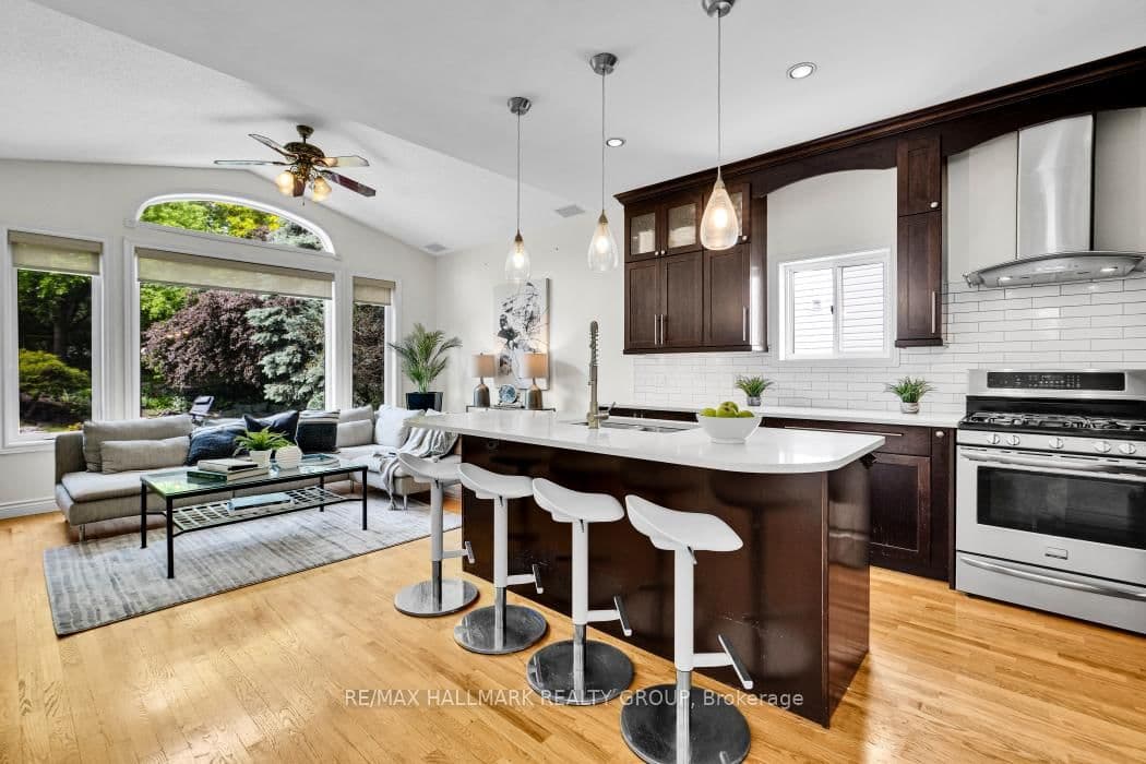 16 Hemlo Crescent, Kanata, ON — photo 14