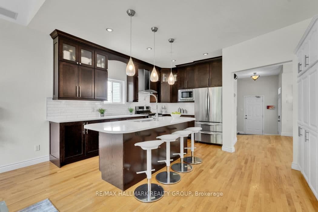 16 Hemlo Crescent, Kanata, ON — photo 15