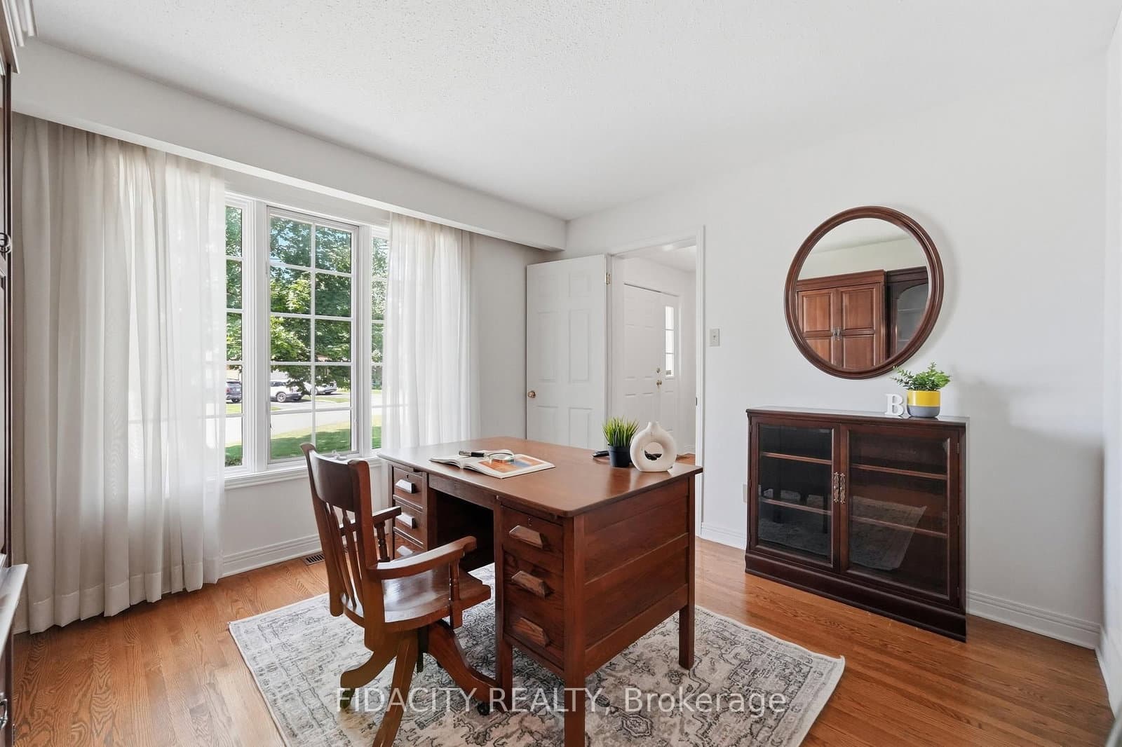 25 Pine Bluff Trail, Ottawa, ON — photo 24