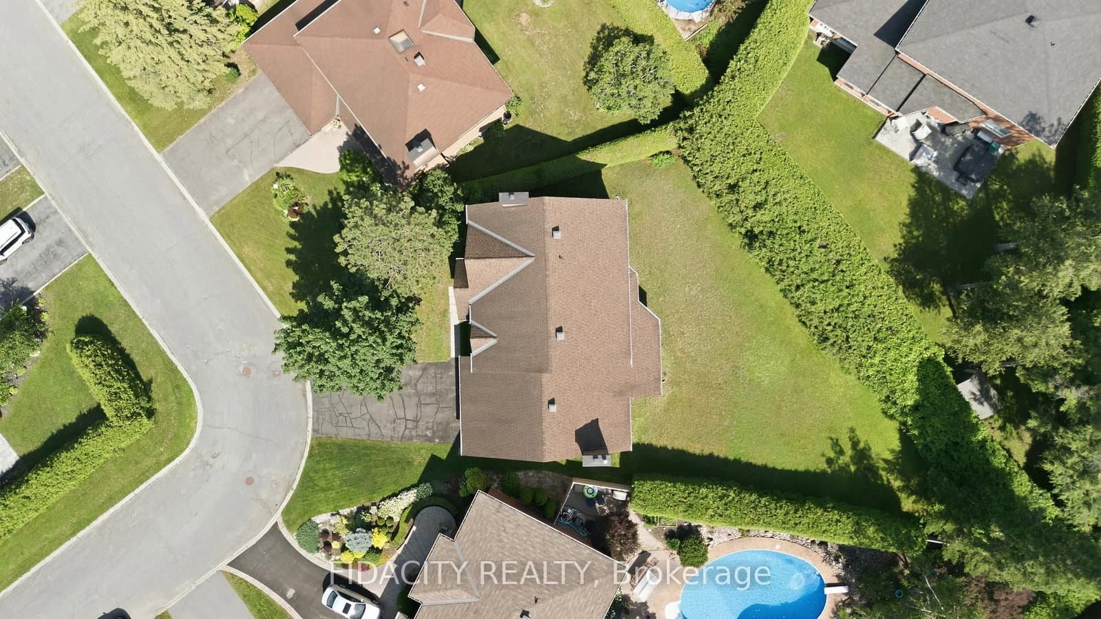 25 Pine Bluff Trail, Ottawa, ON — photo 42