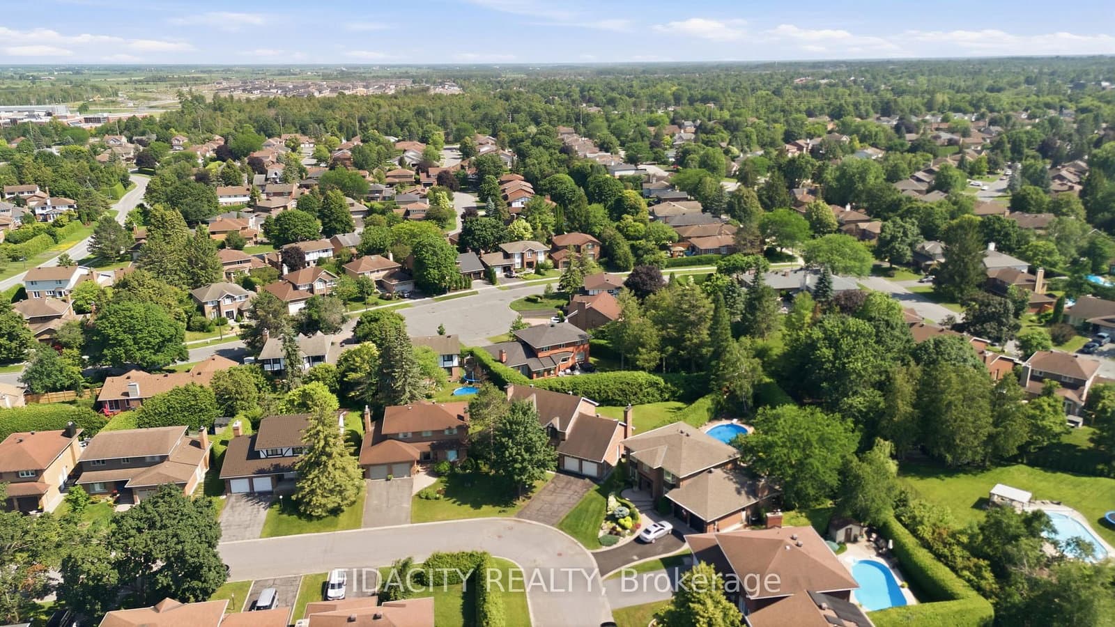 25 Pine Bluff Trail, Ottawa, ON — photo 45