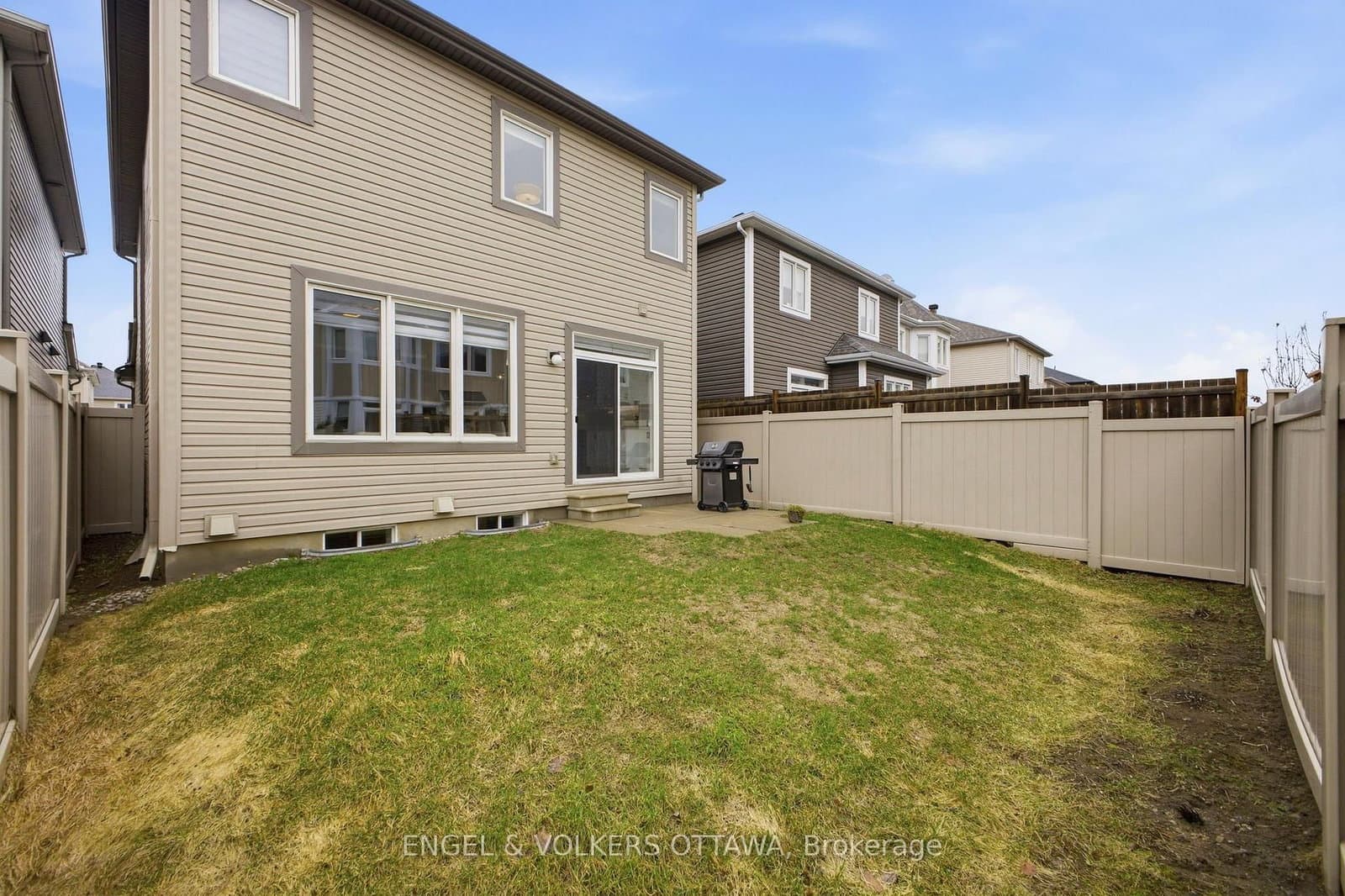 139 Switch Grass Crescent, Ottawa, ON — photo 29
