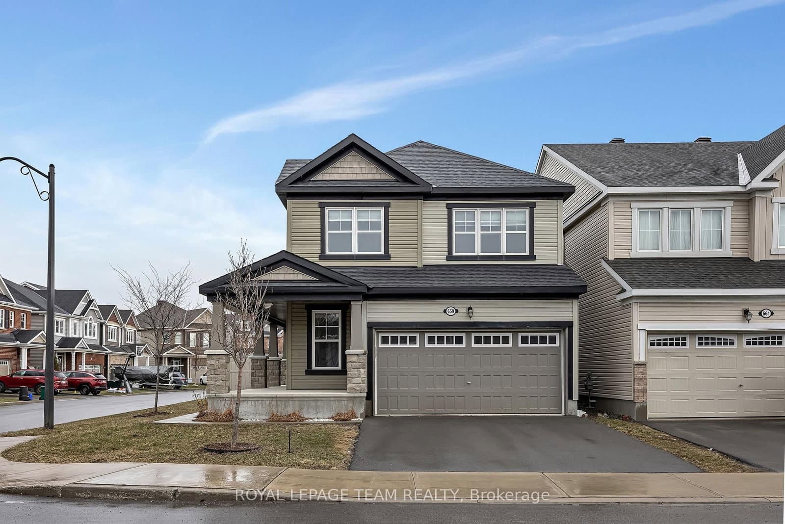 659 Pearl Dace Crescent, Ottawa, ON — photo 1