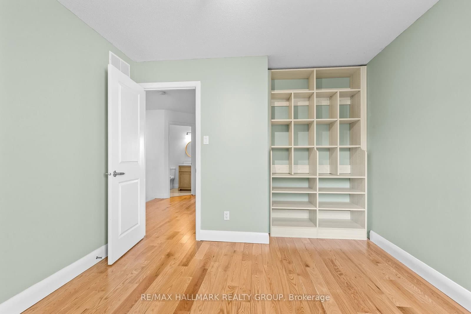 988 Lucille Way, Ottawa, ON — photo 25