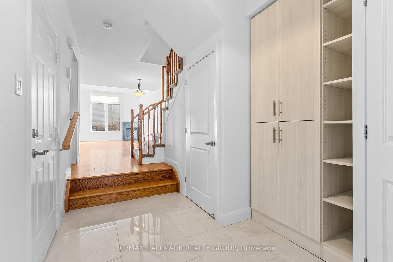988 Lucille Way, Ottawa, ON — photo 7