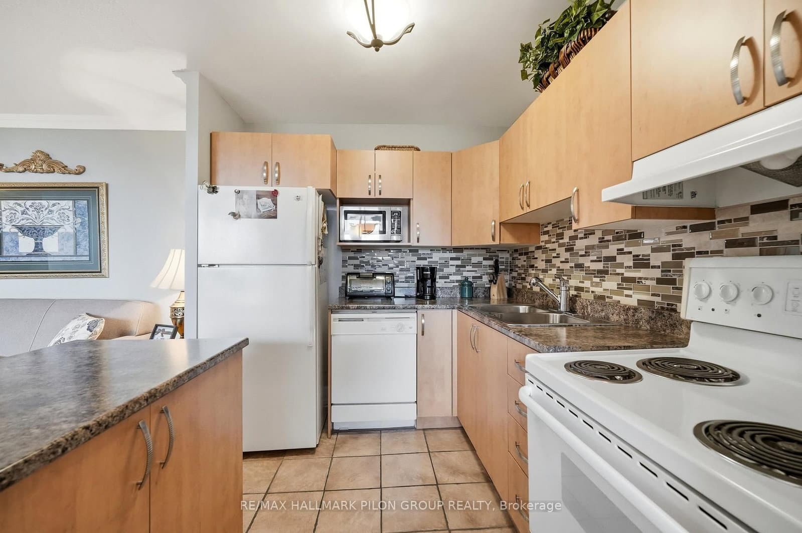 508 - 2000 Jasmine Crescent, Ottawa, ON — photo 7
