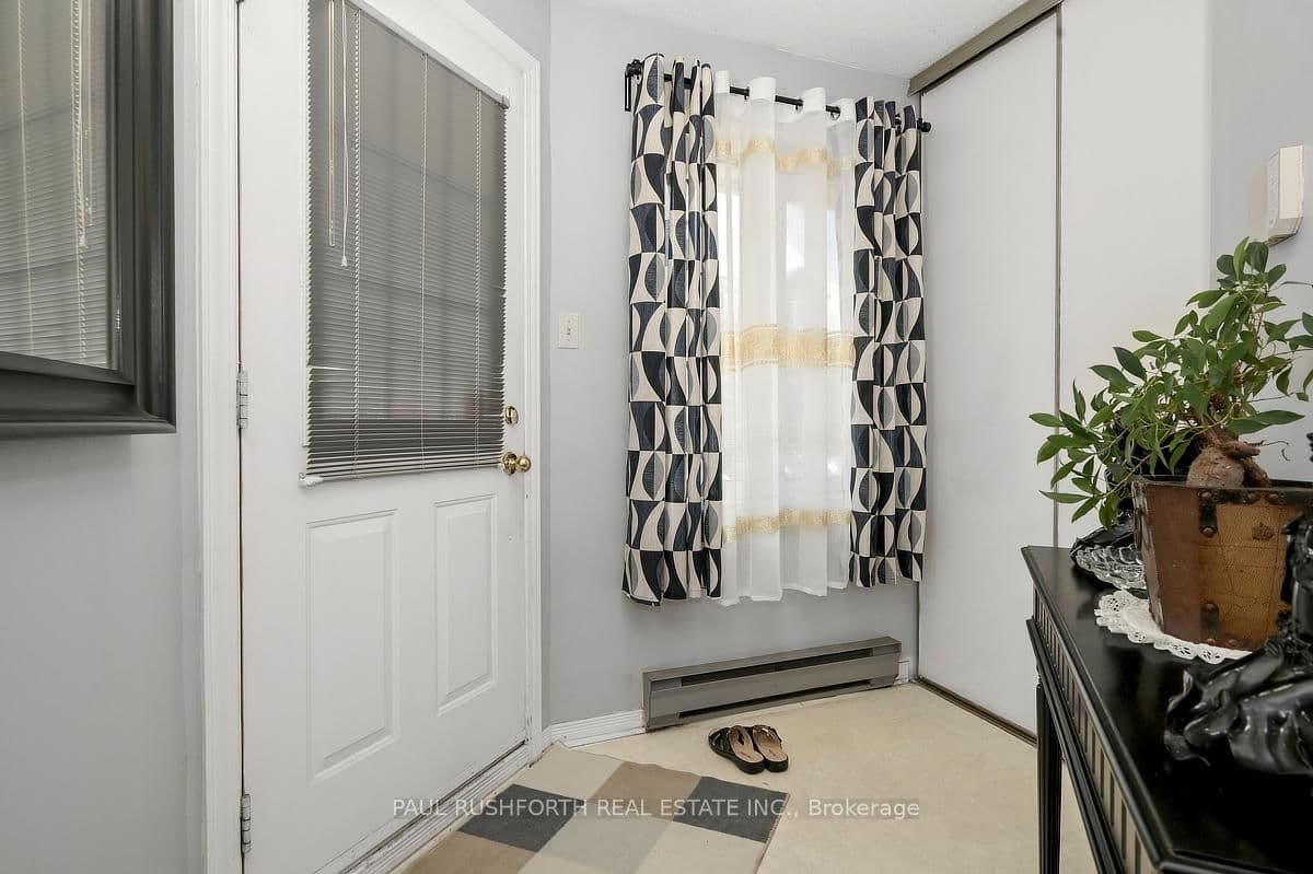 362 Briston Private, Ottawa, ON — photo 3