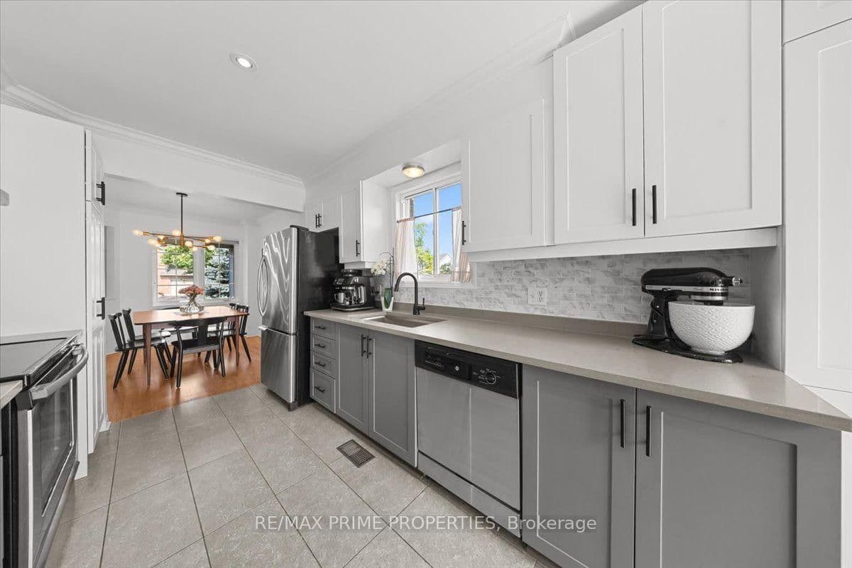 1587 Duplante Avenue, Ottawa, ON — photo 12