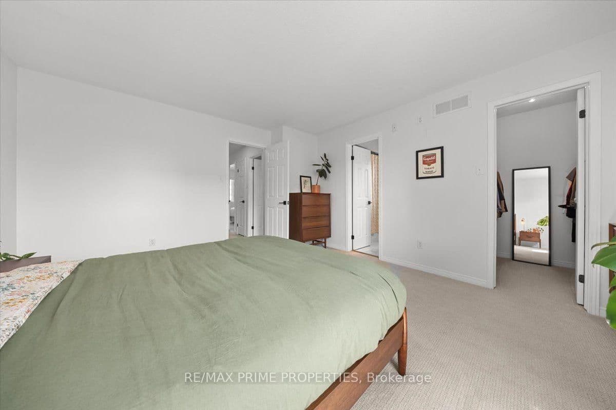 1587 Duplante Avenue, Ottawa, ON — photo 26
