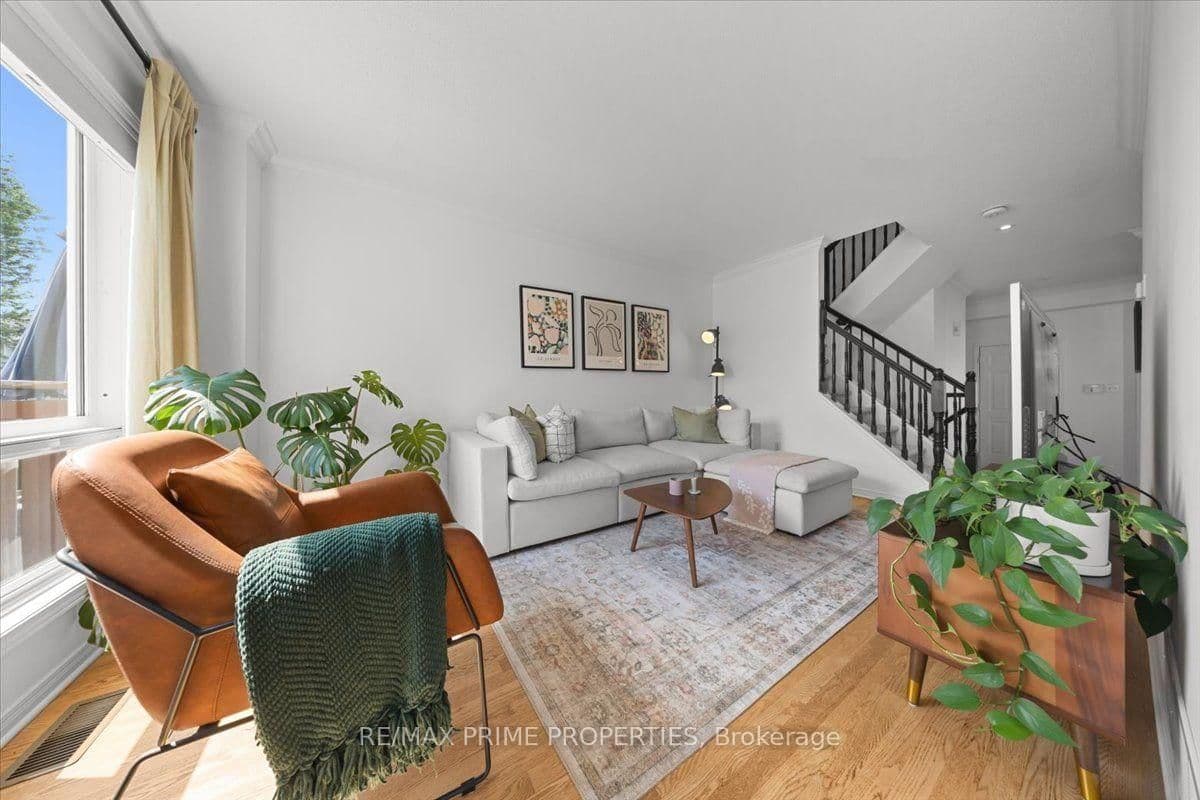 1587 Duplante Avenue, Ottawa, ON — photo 7
