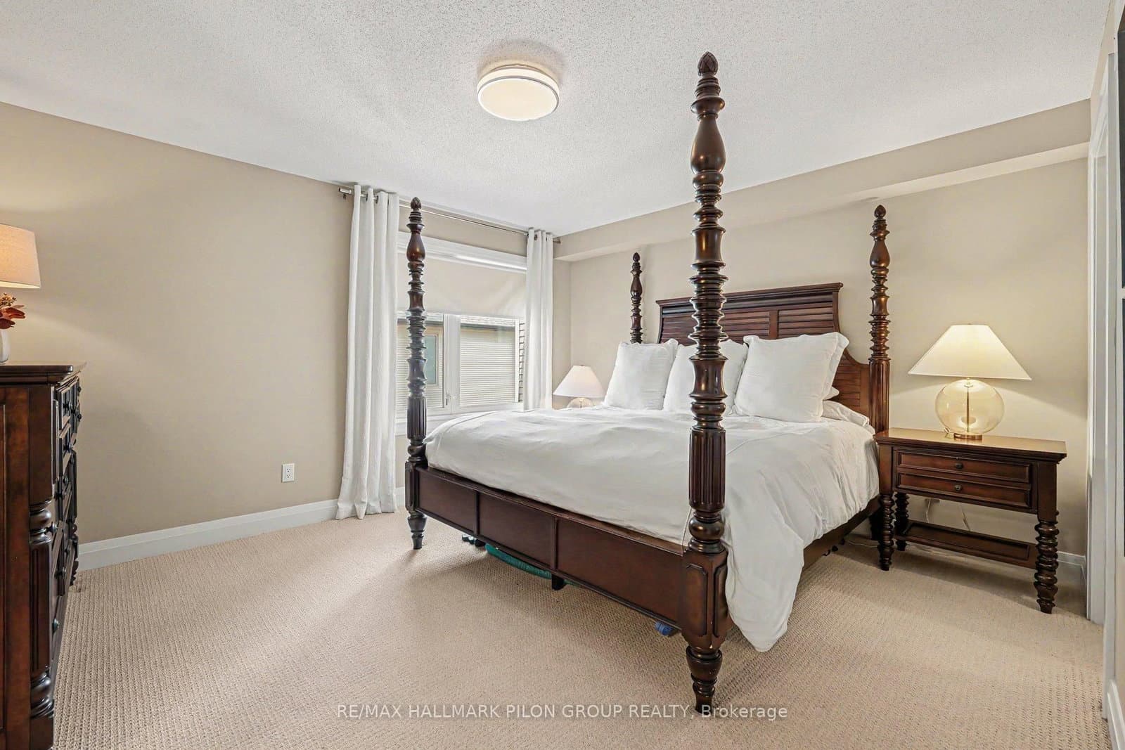 208 Butterfly Walk, Ottawa, ON — photo 15