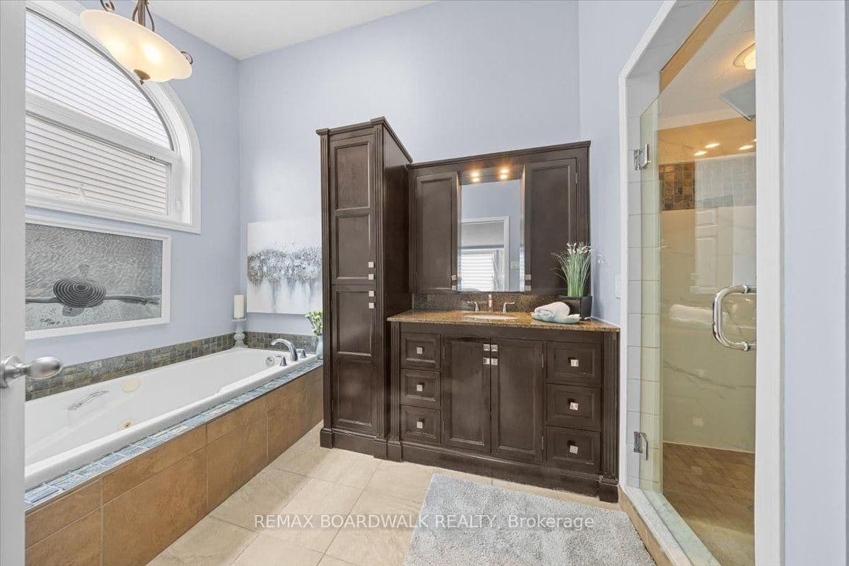 24 HACKETT Street, Ottawa, ON — photo 26