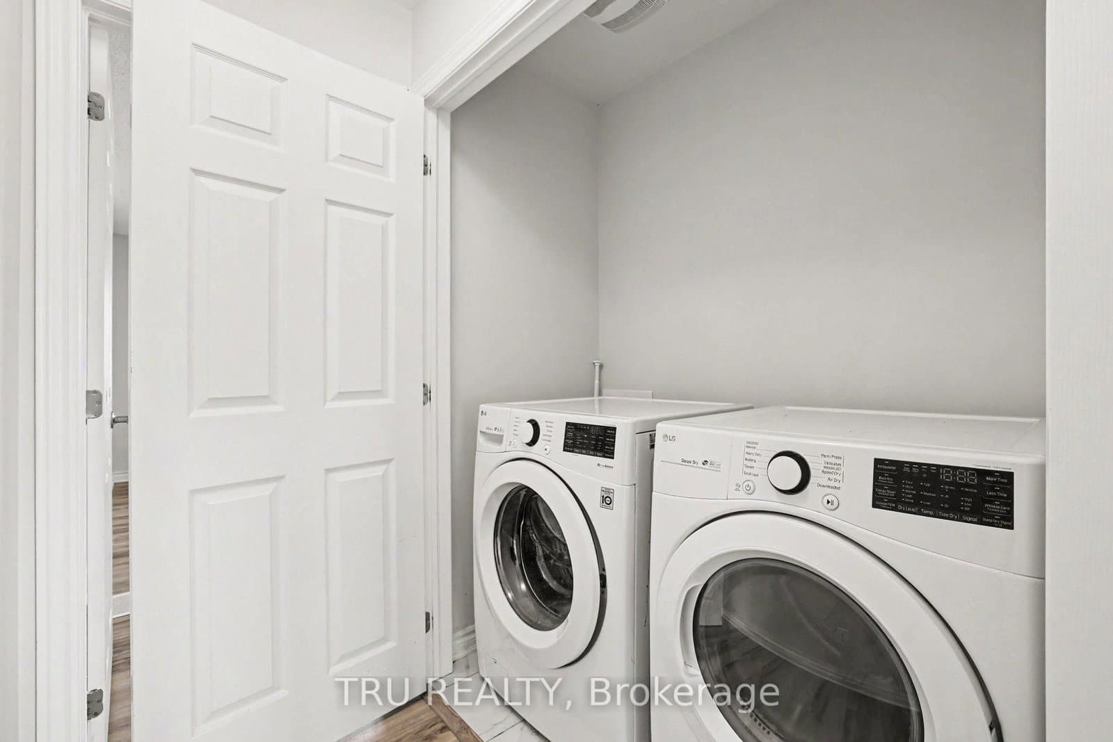425 Aphelion Crescent, Ottawa, ON — photo 17