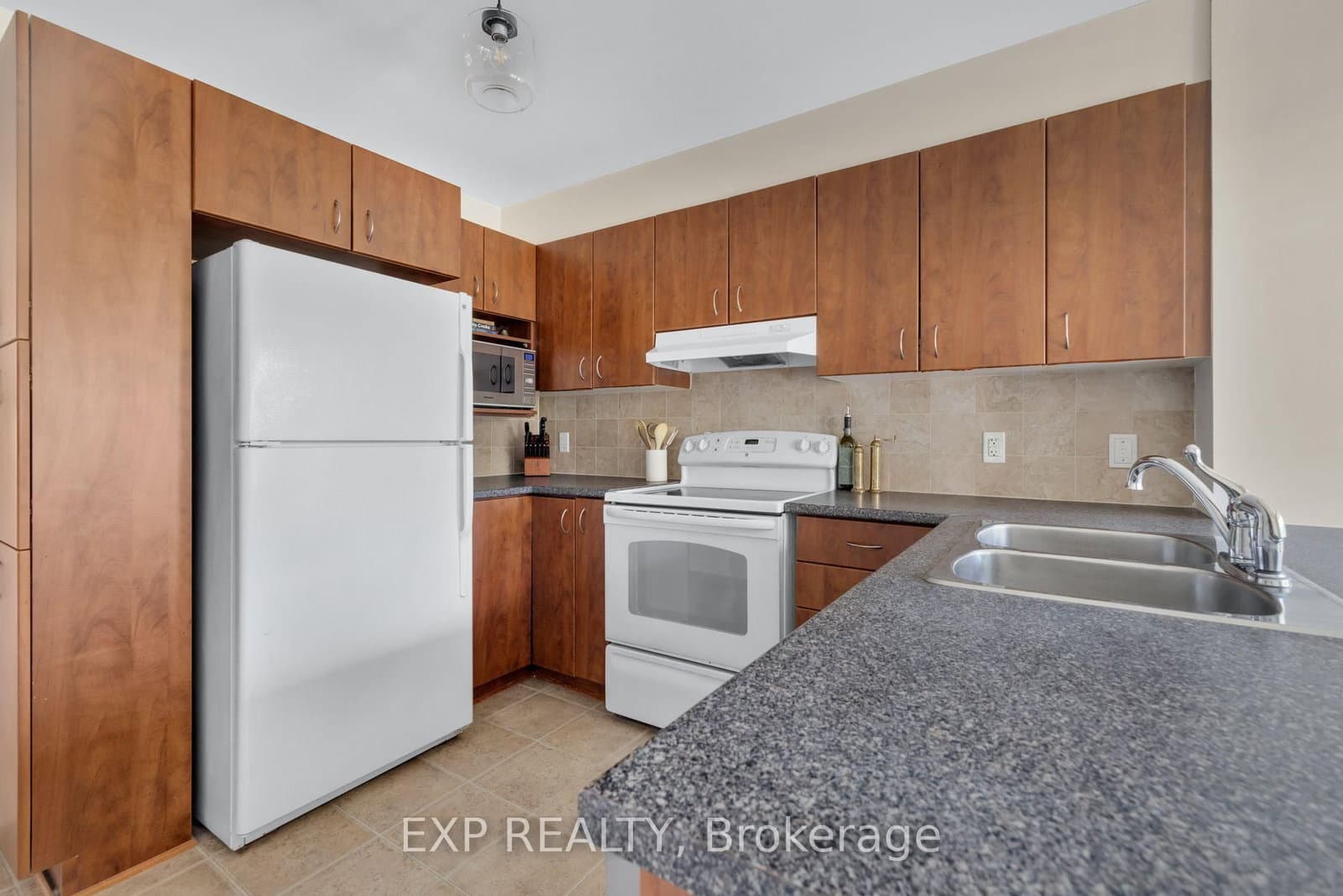 132 PASEO Private, Ottawa, ON — photo 12