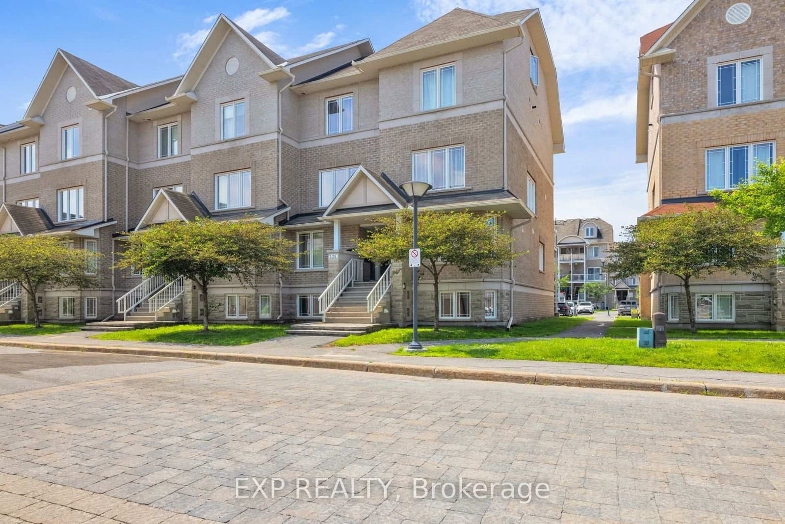 132 PASEO Private, Ottawa, ON — photo 2