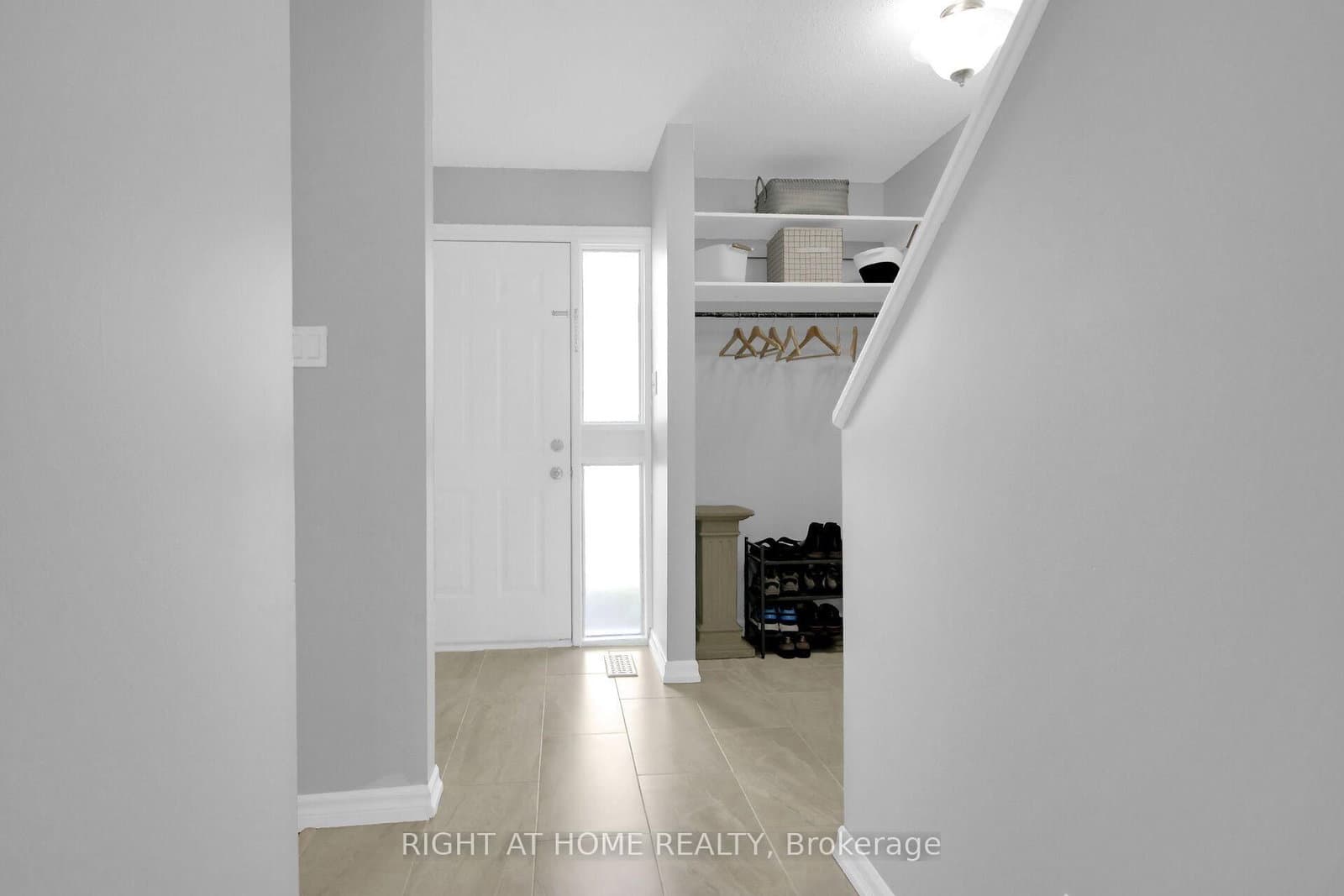 16 - 3516 Aladdin Lane, Ottawa, ON — photo 3