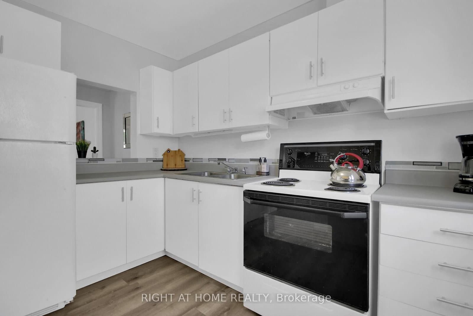 16 - 3516 Aladdin Lane, Ottawa, ON — photo 7