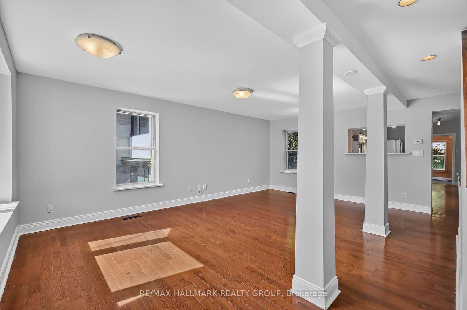 115 Sherbrooke Avenue, Ottawa, ON — photo 3