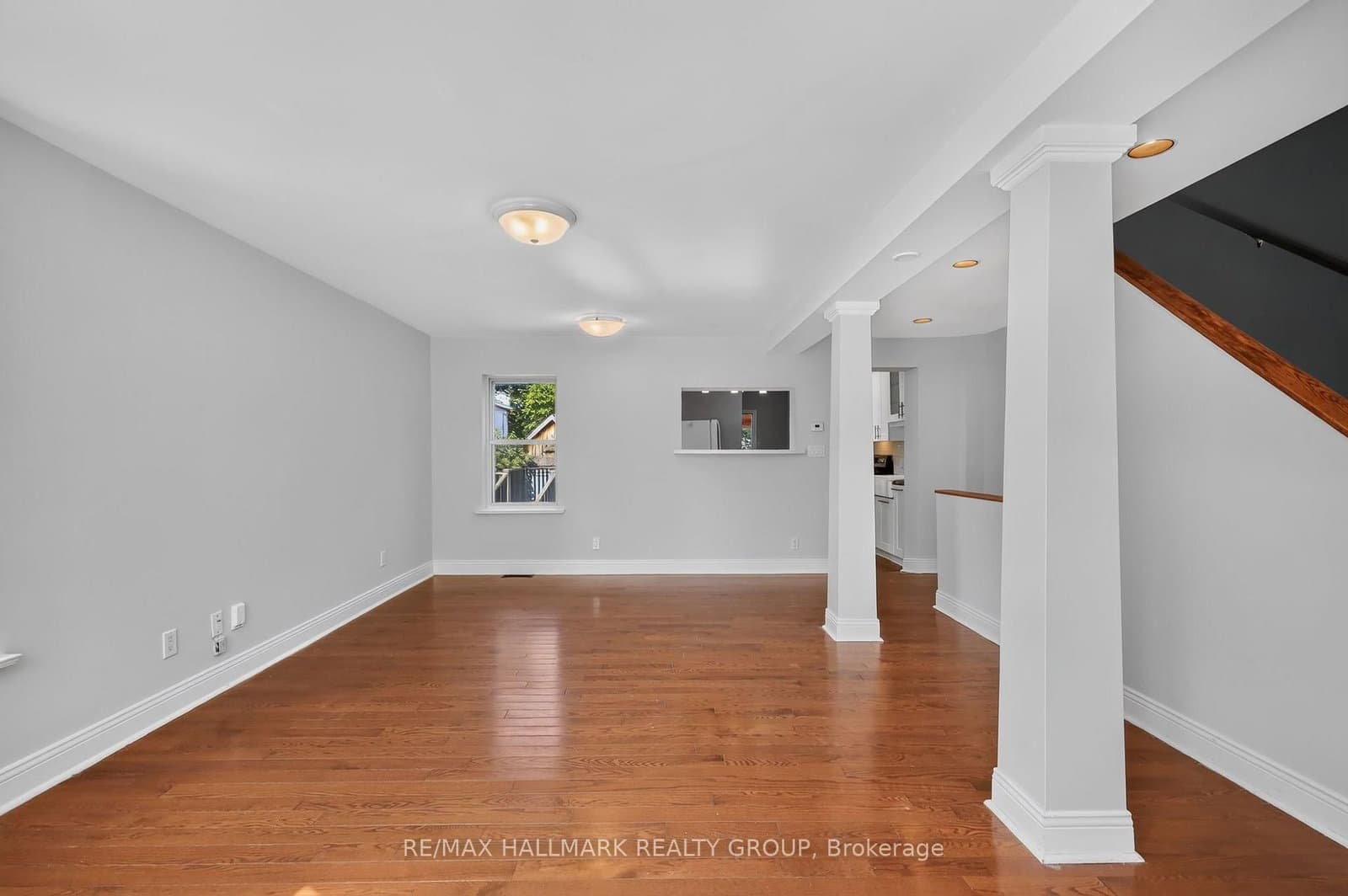 115 Sherbrooke Avenue, Ottawa, ON — photo 5