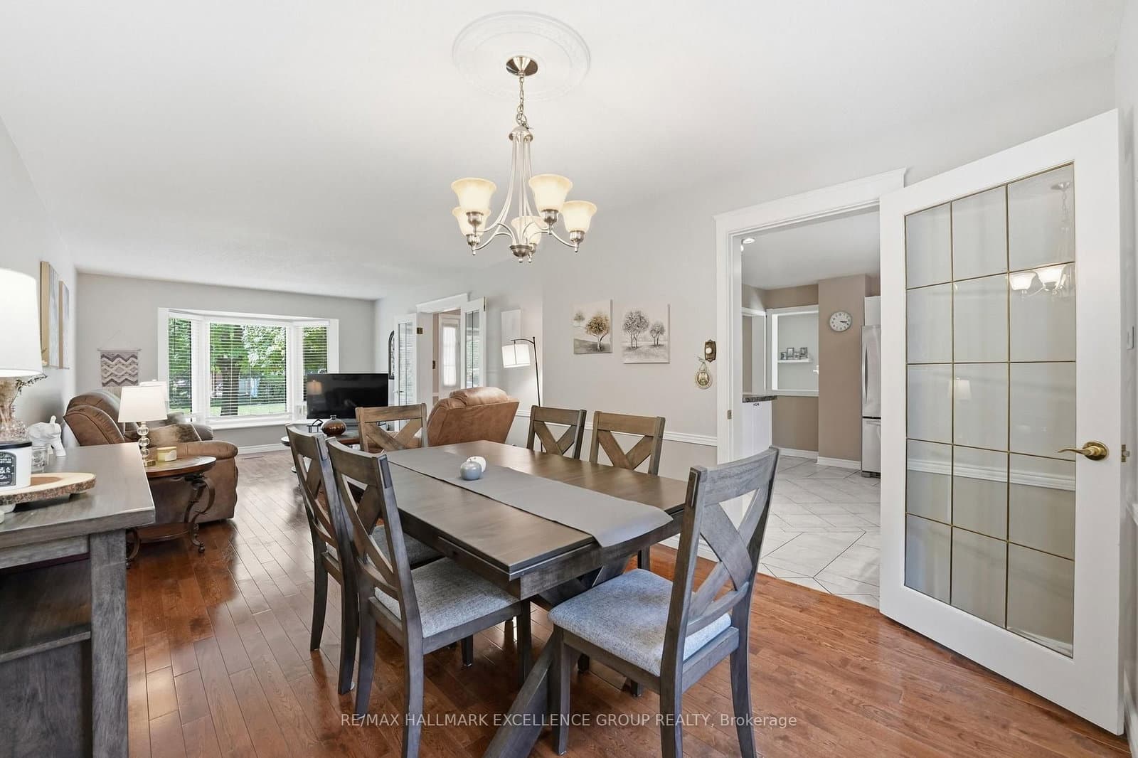 6126 Vineyard Drive, Ottawa, ON — photo 11