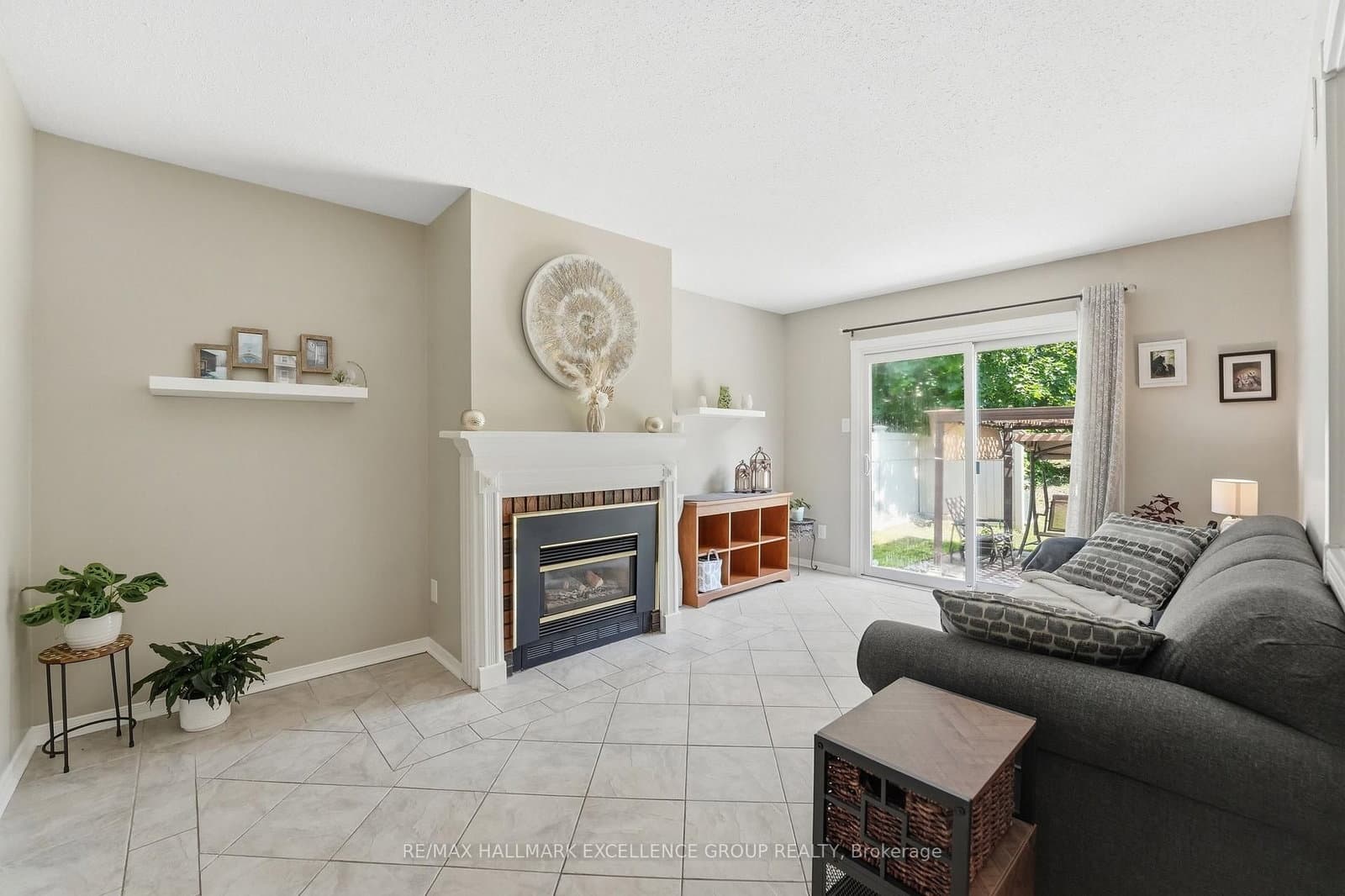 6126 Vineyard Drive, Ottawa, ON — photo 18