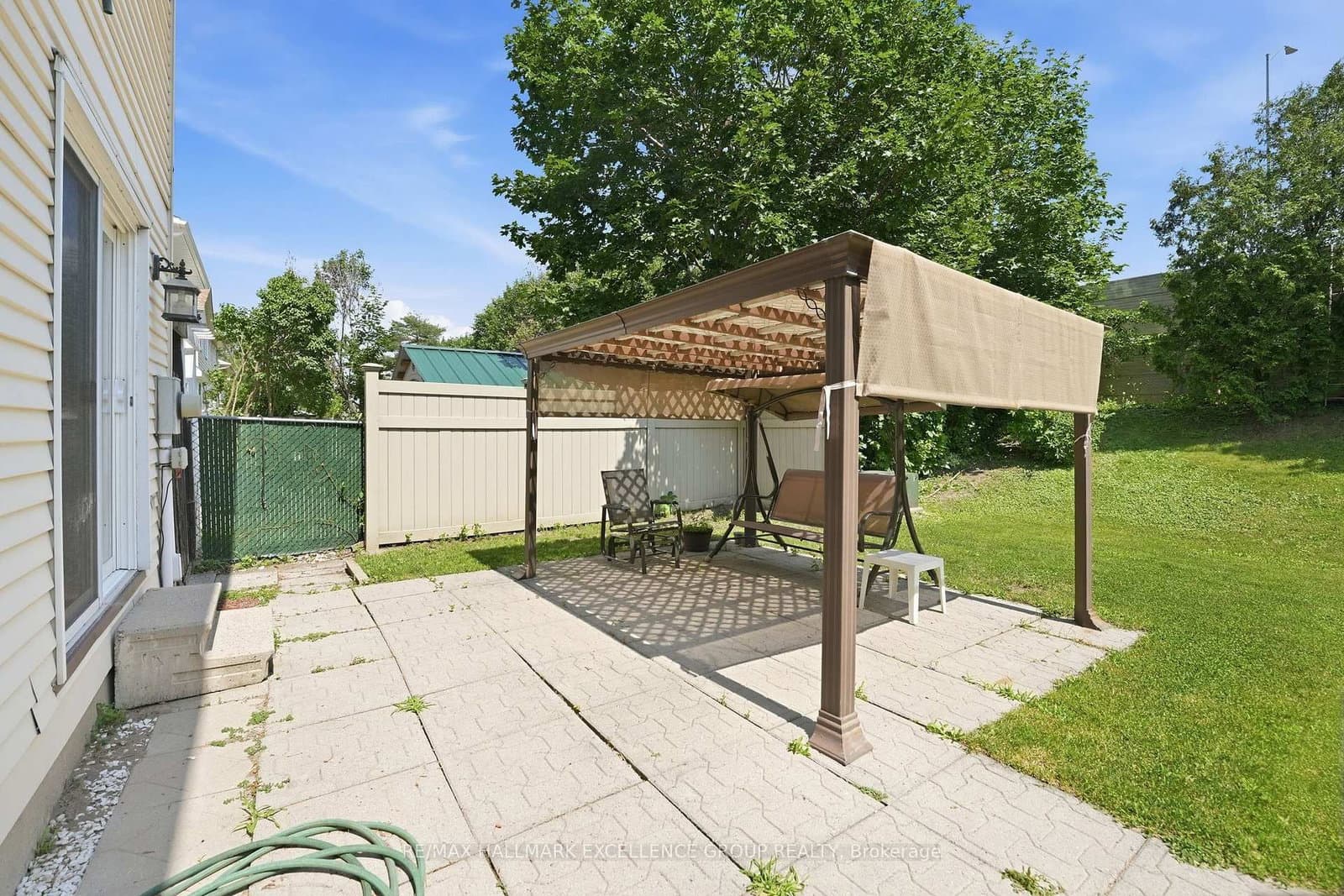 6126 Vineyard Drive, Ottawa, ON — photo 40