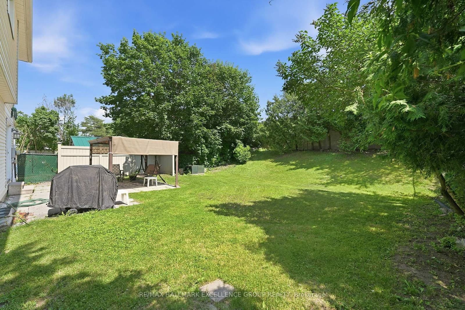6126 Vineyard Drive, Ottawa, ON — photo 42