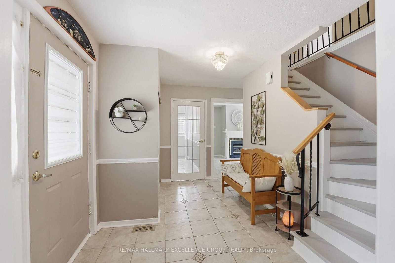 6126 Vineyard Drive, Ottawa, ON — photo 5