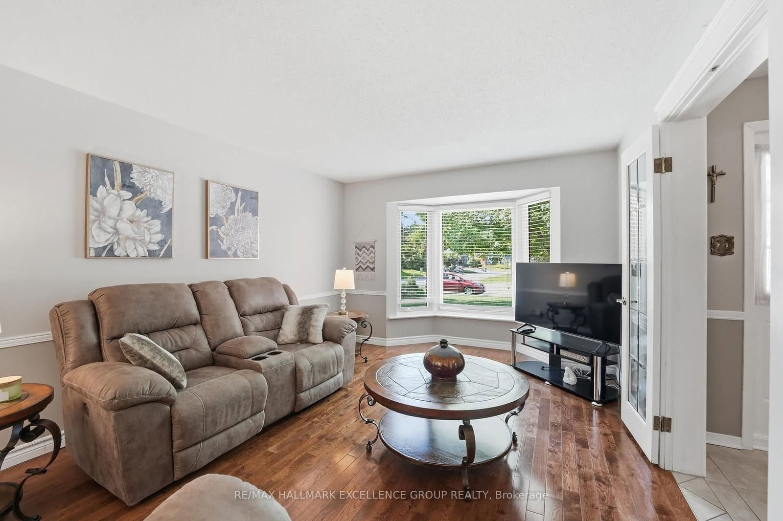 6126 Vineyard Drive, Ottawa, ON — photo 8