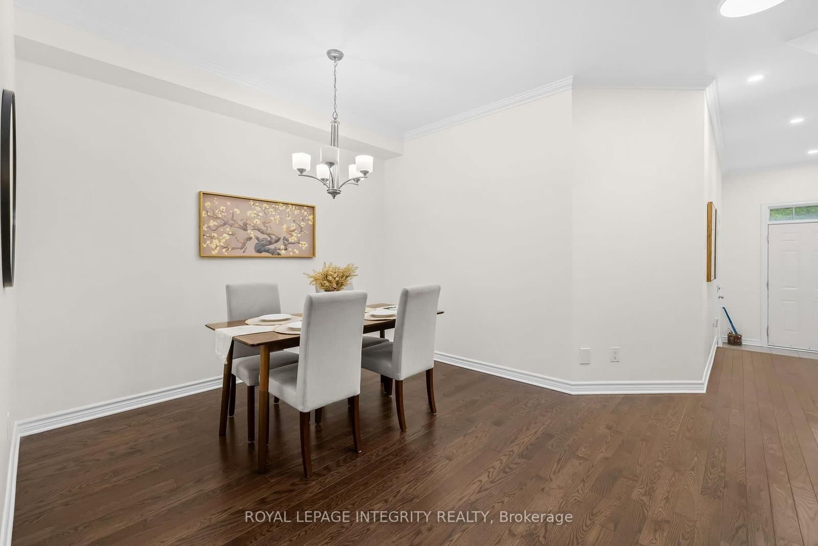 34 Torbec Avenue, Ottawa, ON — photo 8