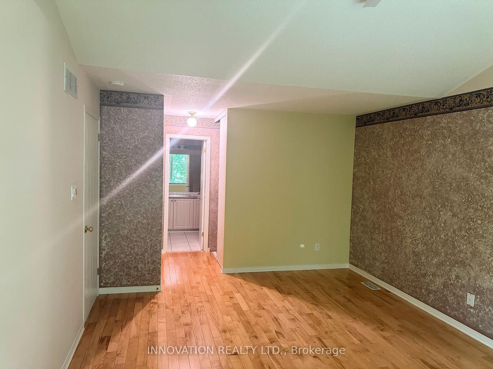16 Jack Aaron Drive, Ottawa, ON — photo 8