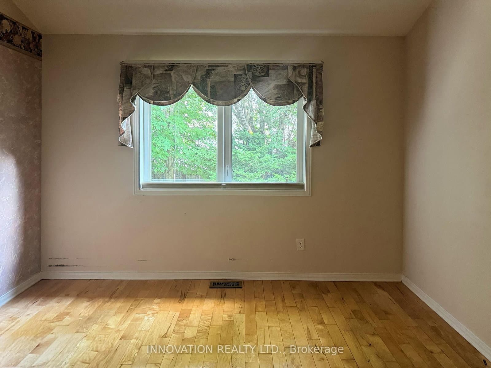 16 Jack Aaron Drive, Ottawa, ON — photo 9