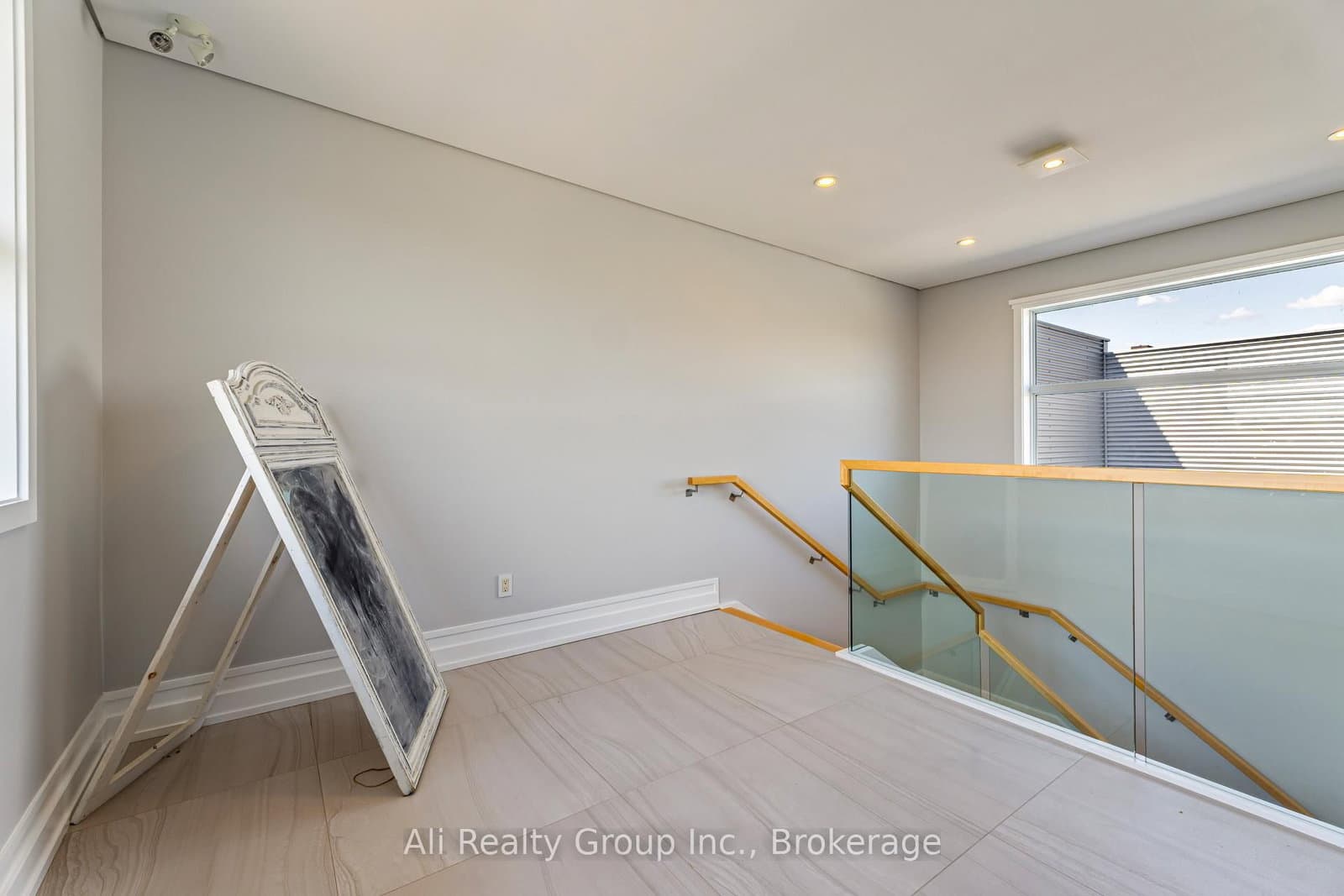 69 Donald Street, Ottawa, ON — photo 32