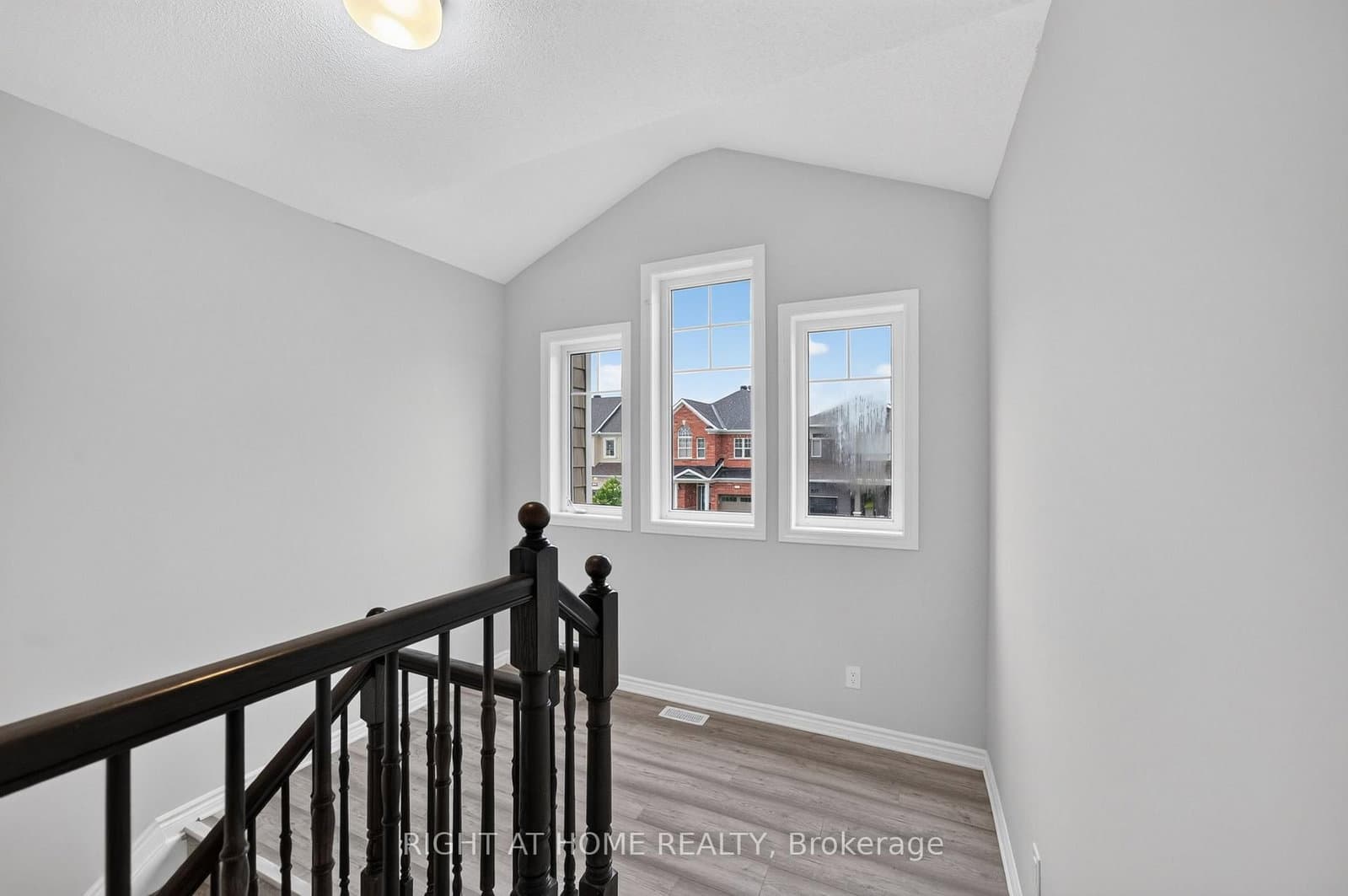 263 Sweetvalley Drive, Ottawa, ON — photo 23