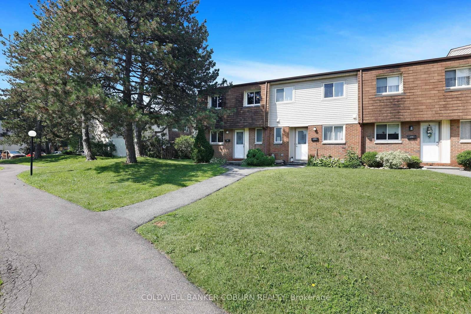 23 - 23 Sonnet Crescent, Ottawa, ON — photo 1