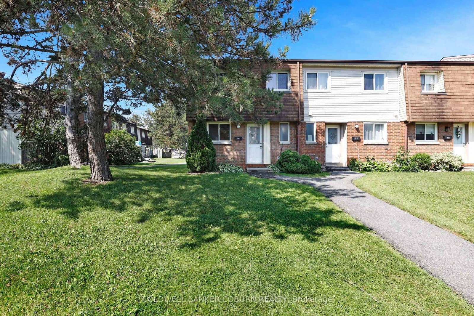 23 - 23 Sonnet Crescent, Ottawa, ON — photo 2