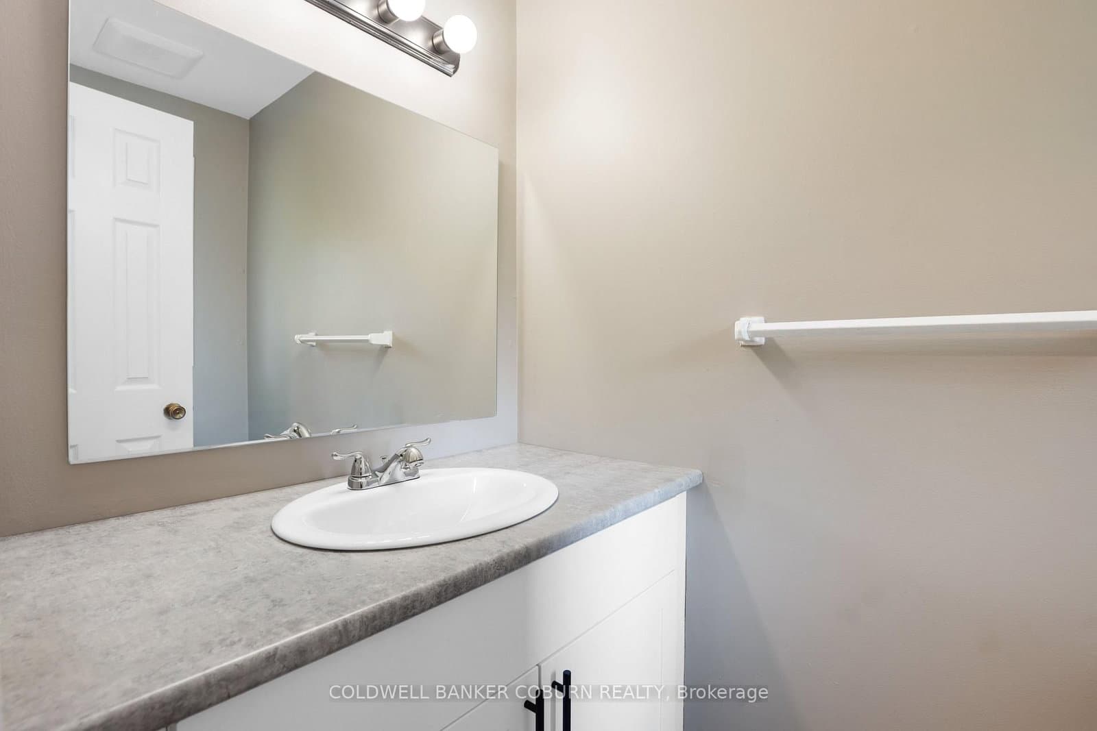 23 - 23 Sonnet Crescent, Ottawa, ON — photo 6